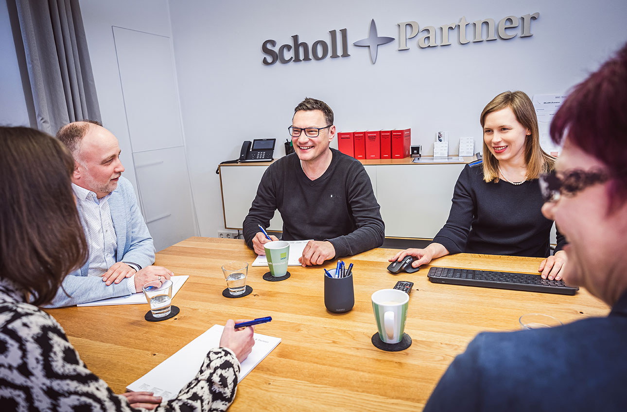 Wir behalten für Sie den Überblick